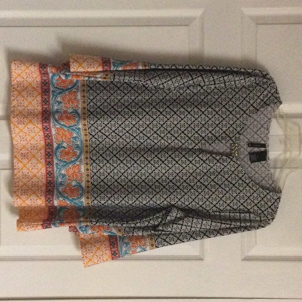 Adorable xl blouse.